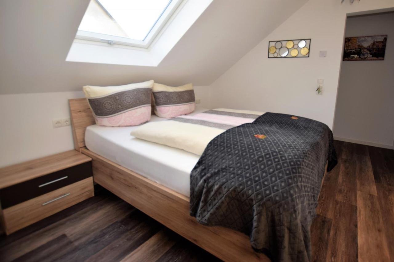 Ferienwohnungen Busch'S Gaestehaus รูสท์ ภายนอก รูปภาพ